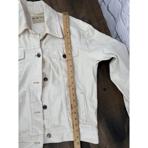 We The Free Free People Cream Denim Trucker Jacket Womens XS Relaxed Fit Boho - Picture 10 of 10